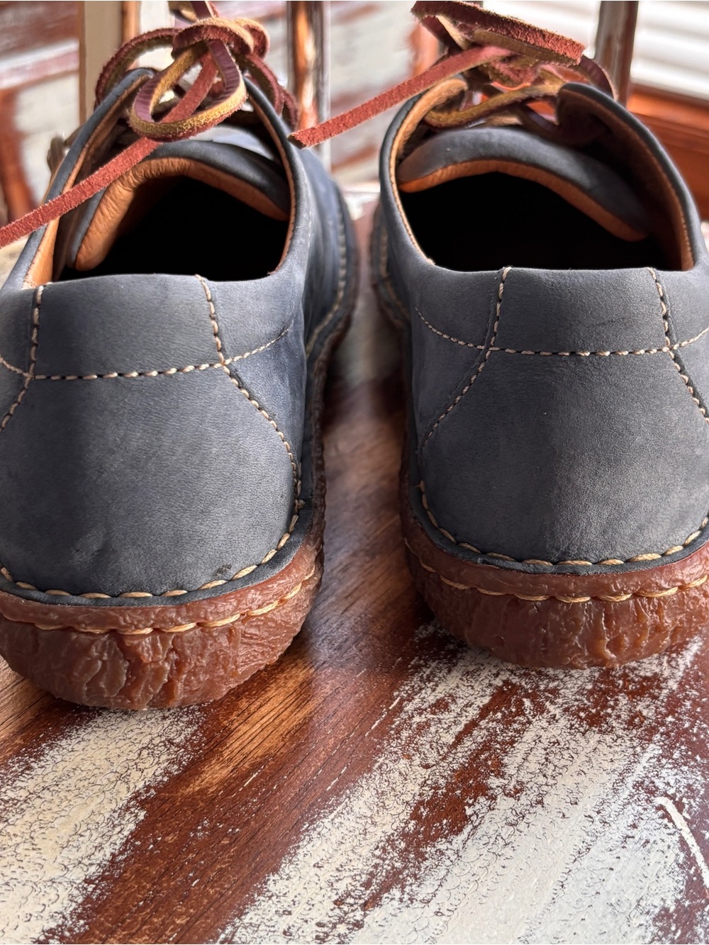 Born Ladies Leather Slate Blue Leather loafers with Tan Leather Laces Size 8.5 - Picture 2 of 9